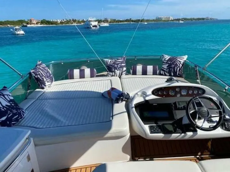 Slide: The Image of Sunseeker Manhattan 50 2006 - 15