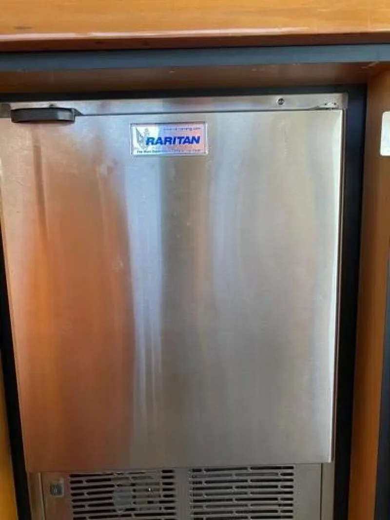 Slide: The Image of Sunseeker Manhattan 50 2006 - 36