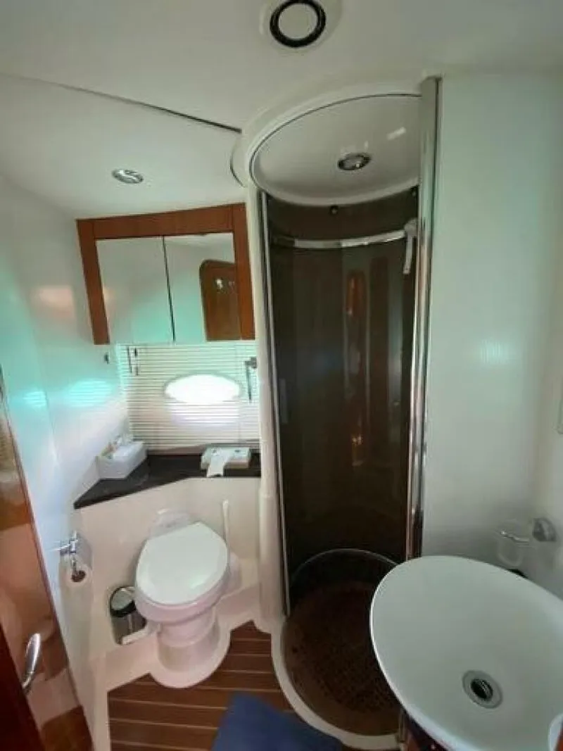 Slide: The Image of Sunseeker Manhattan 50 2006 - 39