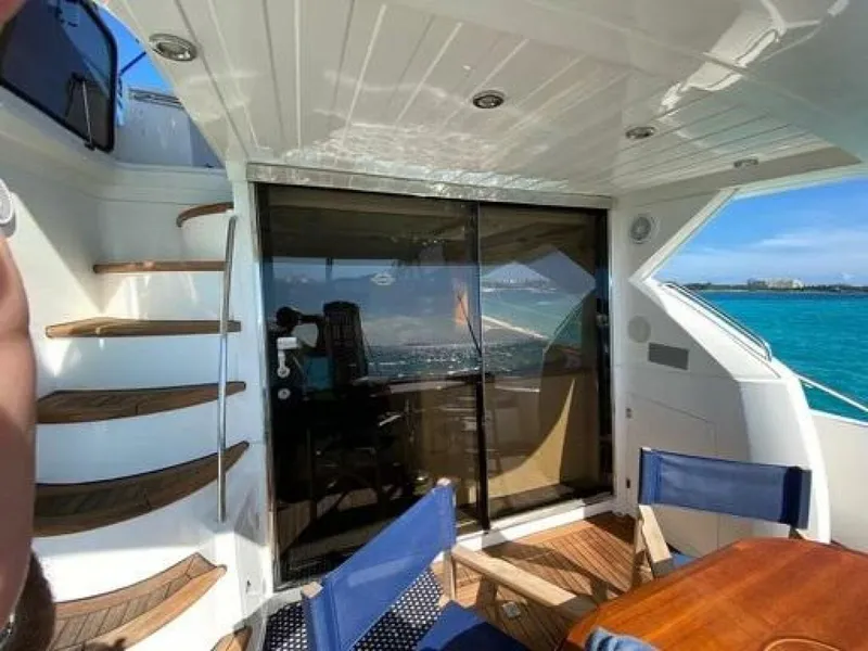 Slide: The Image of Sunseeker Manhattan 50 2006 - 6