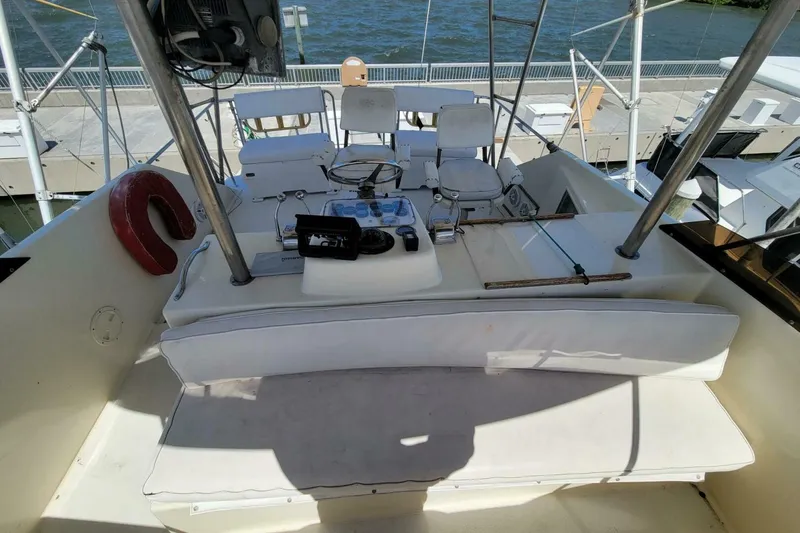 Slide: The Image of Ocean 55 Super Sport 1985 - 6