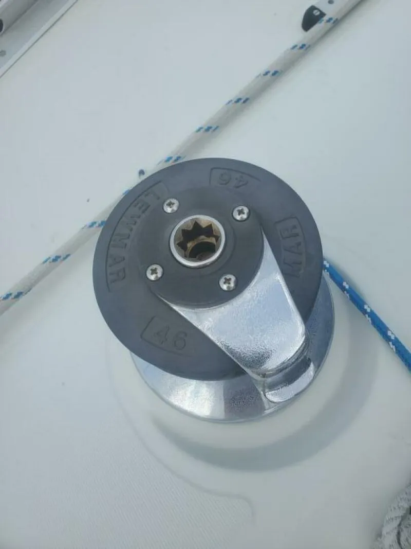Slide: The Image of Beneteau First 375 1985 - 14