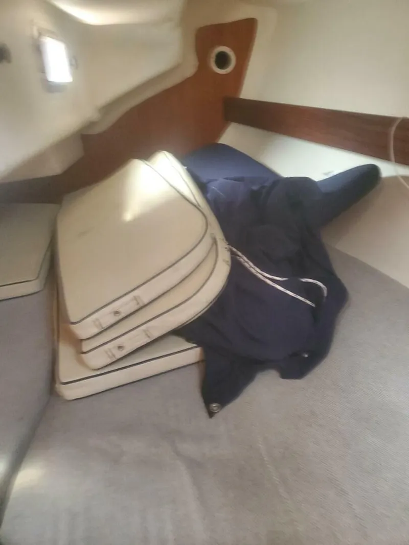 Slide: The Image of Beneteau First 375 1985 - 30