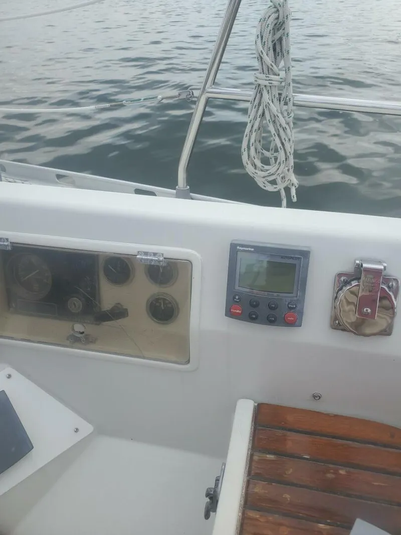 Slide: The Image of Beneteau First 375 1985 - 8
