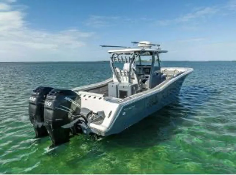 Slide: The Image of Tidewater 320 CC Adventure 2020 - 24