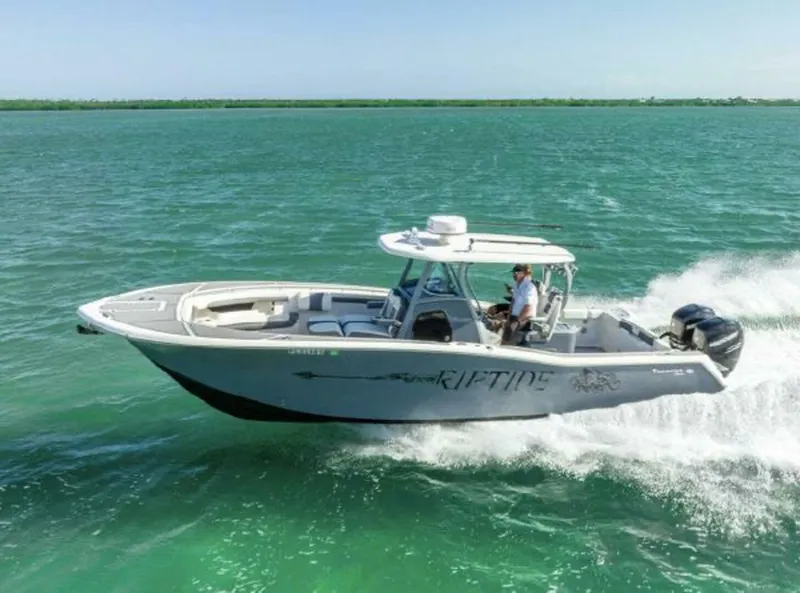Slide: The Image of Tidewater 320 CC Adventure 2020 - 27