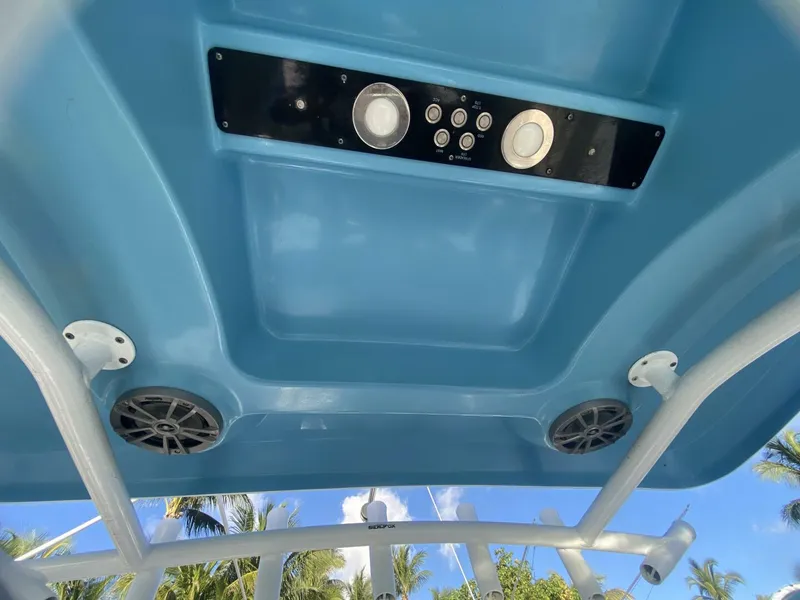 Slide: The Image of Sea Fox 286 Commander 2015 - 17