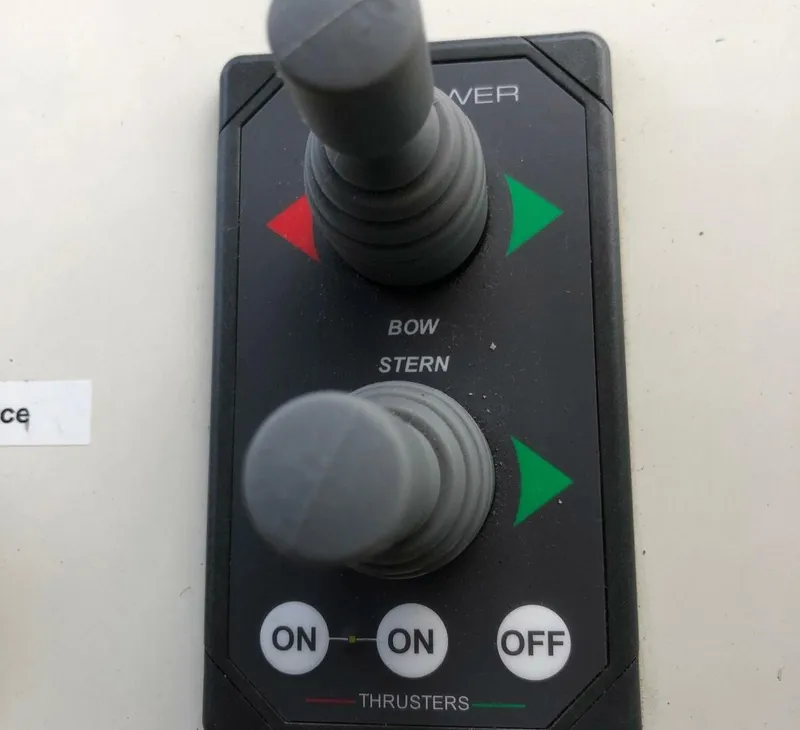 Slide: The Image of Navigator 53 Classic PH 2005 - 28