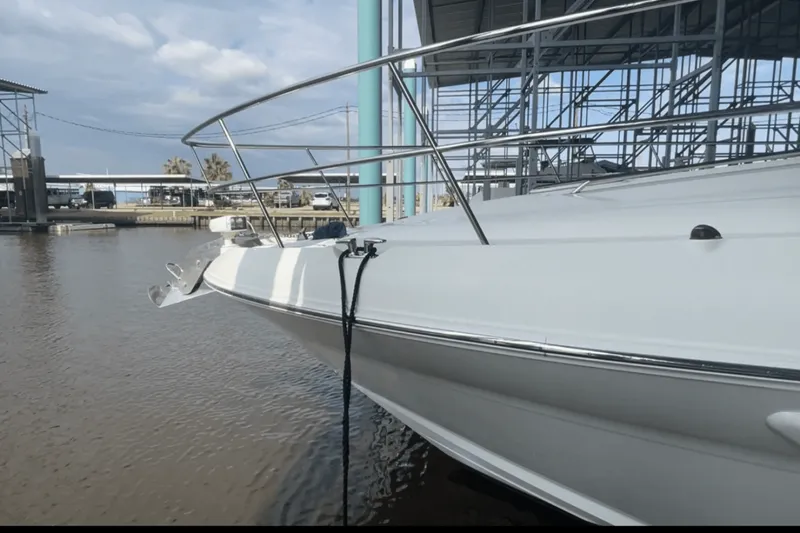 Slide: The Image of Sea Ray 52 SUNDANCER 2009 - 18