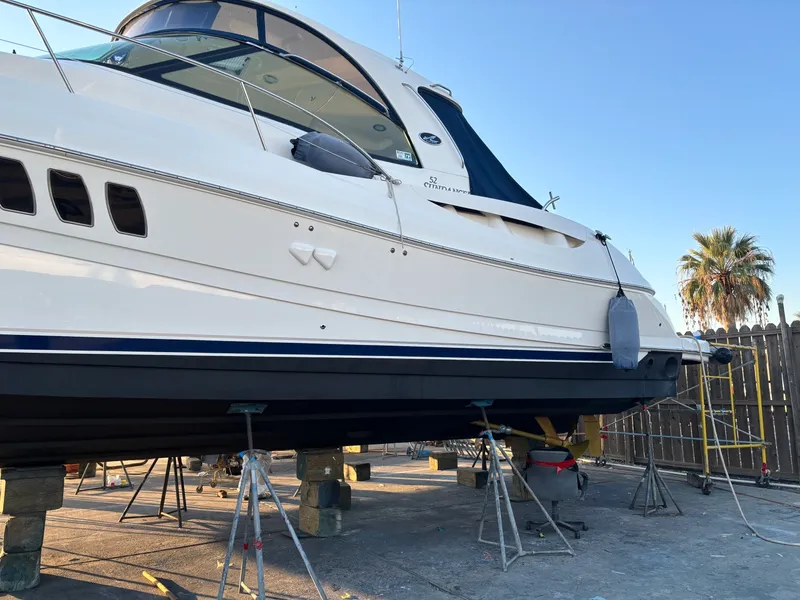 Slide: The Image of Sea Ray 52 SUNDANCER 2009 - 2