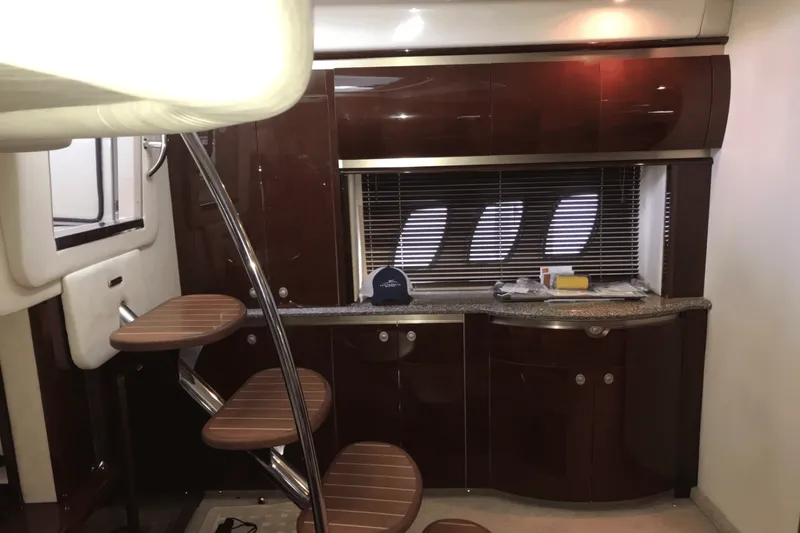 Slide: The Image of Sea Ray 52 SUNDANCER 2009 - 46