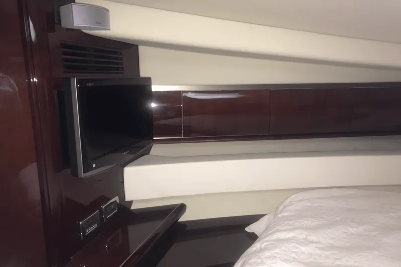 Slide: The Image of Sea Ray 52 SUNDANCER 2009 - 65