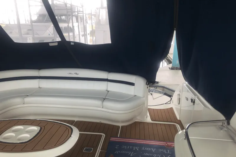 Slide: The Image of Sea Ray 52 SUNDANCER 2009 - 74