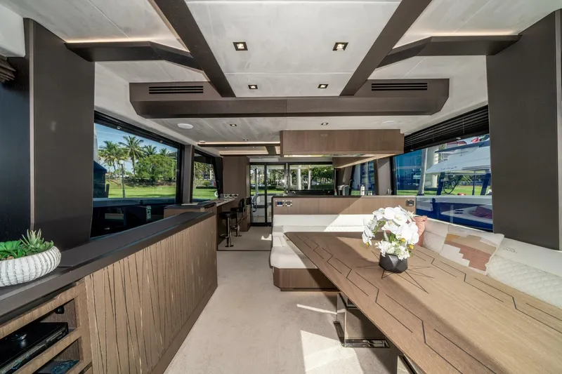 Slide: The Image of Galeon 640 FLY 2019 - 23