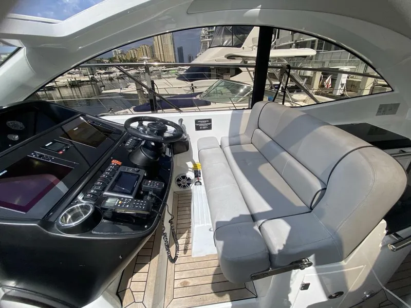 Slide: The Image of Sunseeker 48 Portofino XPS 2014 - 13