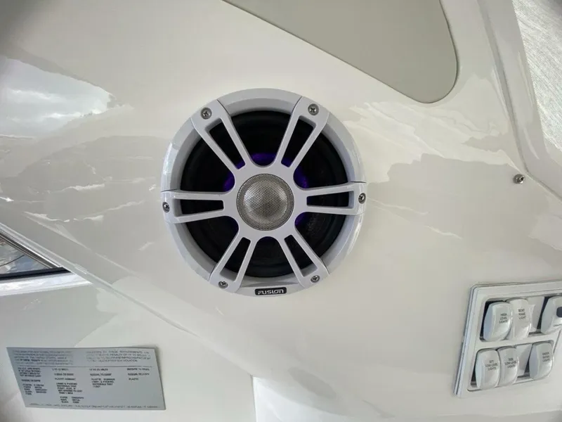 Slide: The Image of Sunseeker 48 Portofino XPS 2014 - 25
