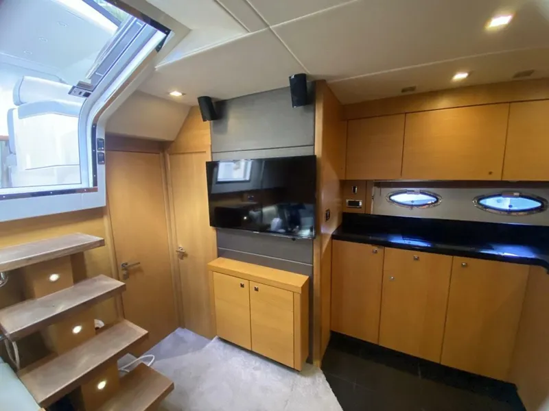 Slide: The Image of Sunseeker 48 Portofino XPS 2014 - 31