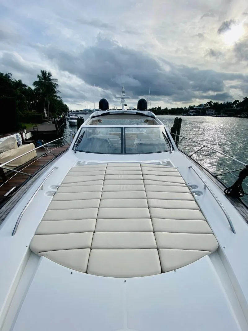 Slide: The Image of Sunseeker Predator 60 2010 - 13
