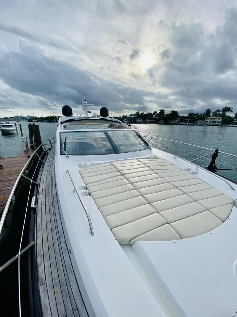 Slide: The Image of Sunseeker Predator 60 2010 - 14