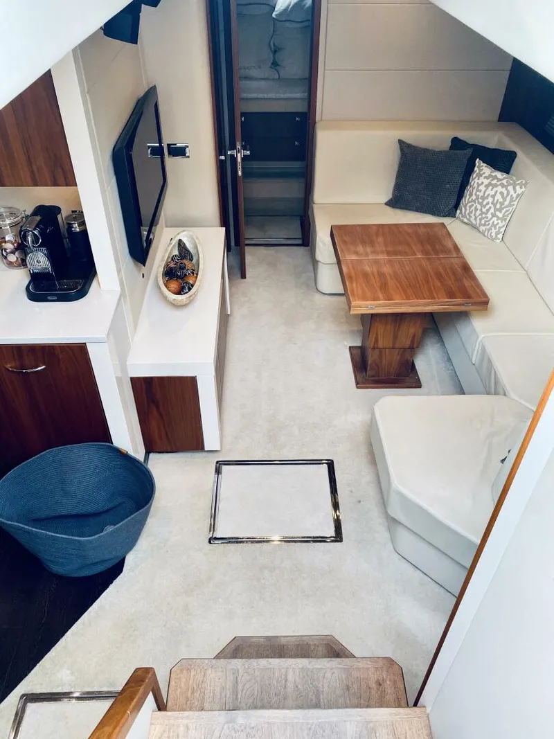 Slide: The Image of Sunseeker Predator 60 2010 - 54