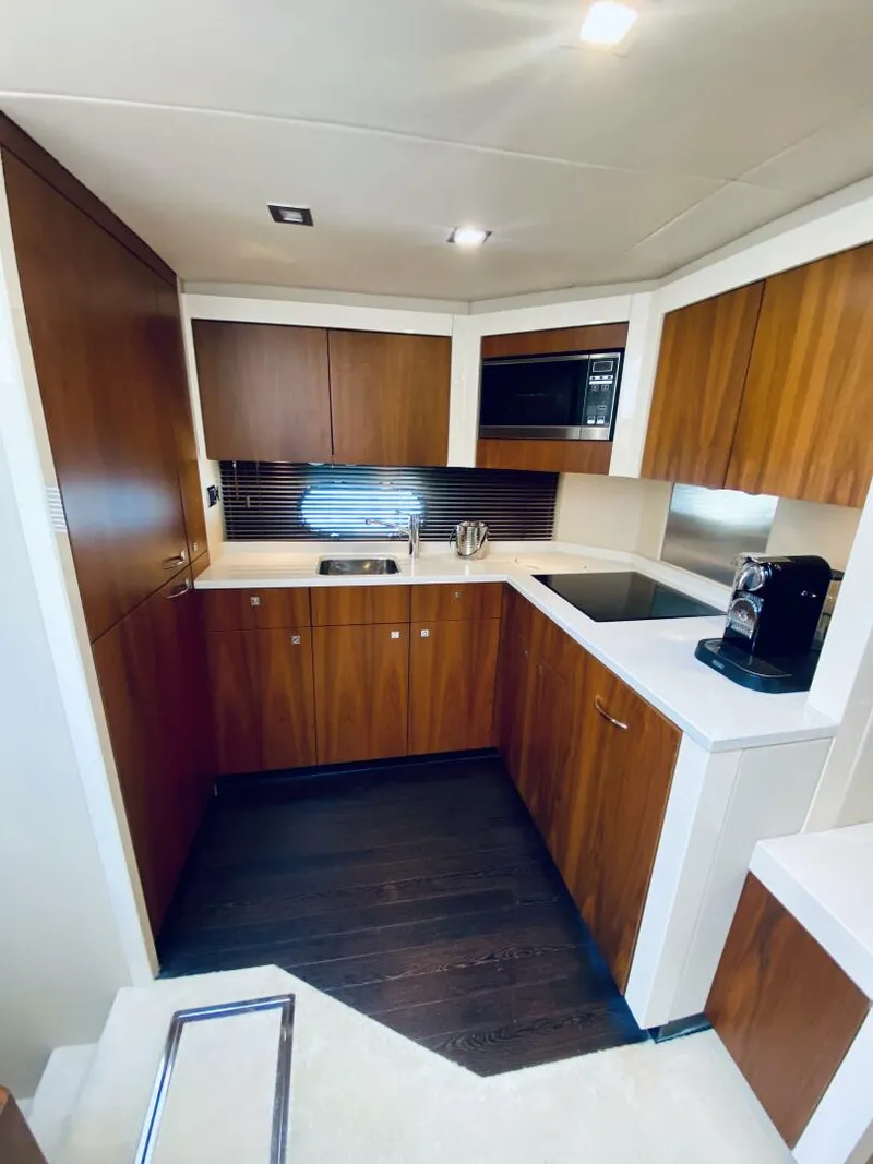 Slide: The Image of Sunseeker Predator 60 2010 - 59