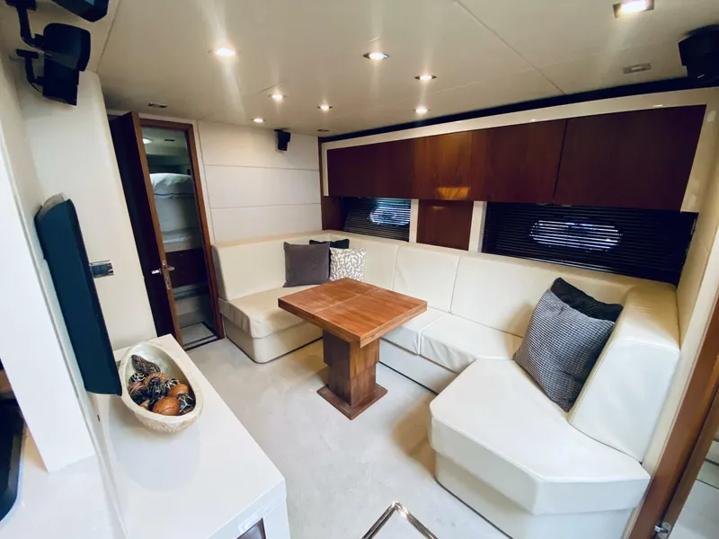 Slide: The Image of Sunseeker Predator 60 2010 - 60