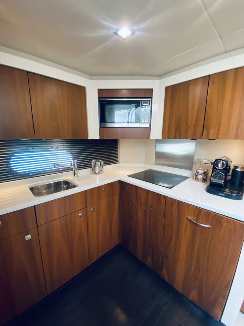 Slide: The Image of Sunseeker Predator 60 2010 - 61