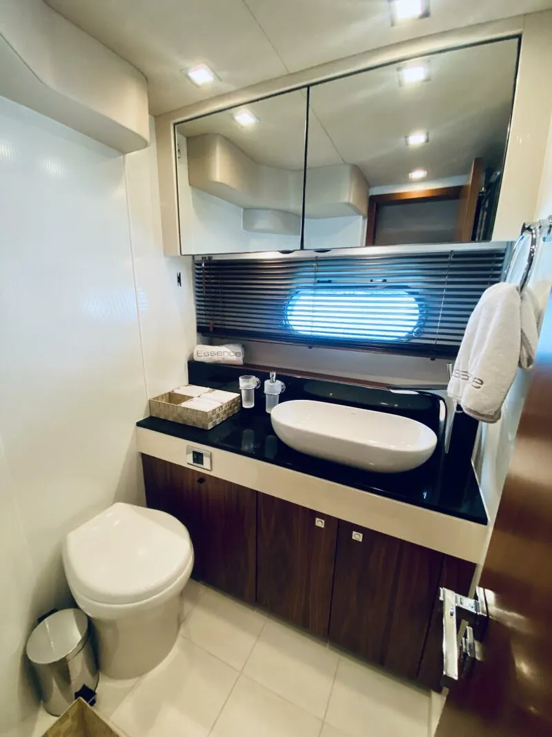 Slide: The Image of Sunseeker Predator 60 2010 - 69