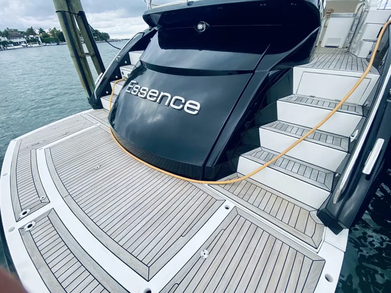 Slide: The Image of Sunseeker Predator 60 2010 - 74