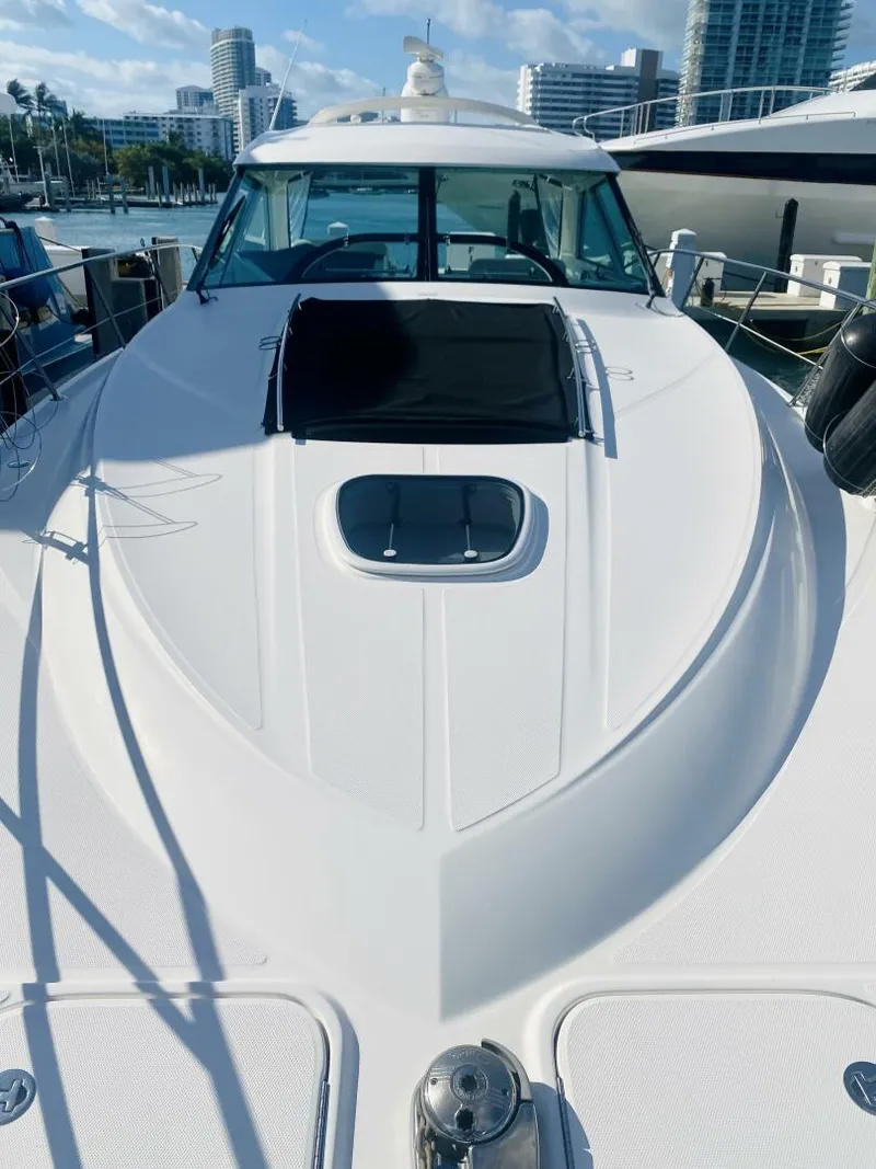 Slide: The Image of Sea Ray 450 Sundancer 2010 - 37