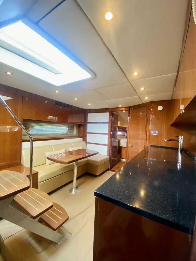 Slide: The Image of Sea Ray 450 Sundancer 2010 - 41