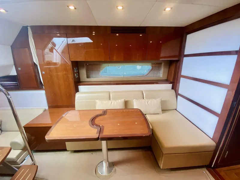 Slide: The Image of Sea Ray 450 Sundancer 2010 - 46