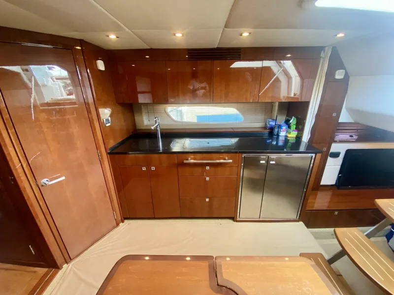 Slide: The Image of Sea Ray 450 Sundancer 2010 - 48