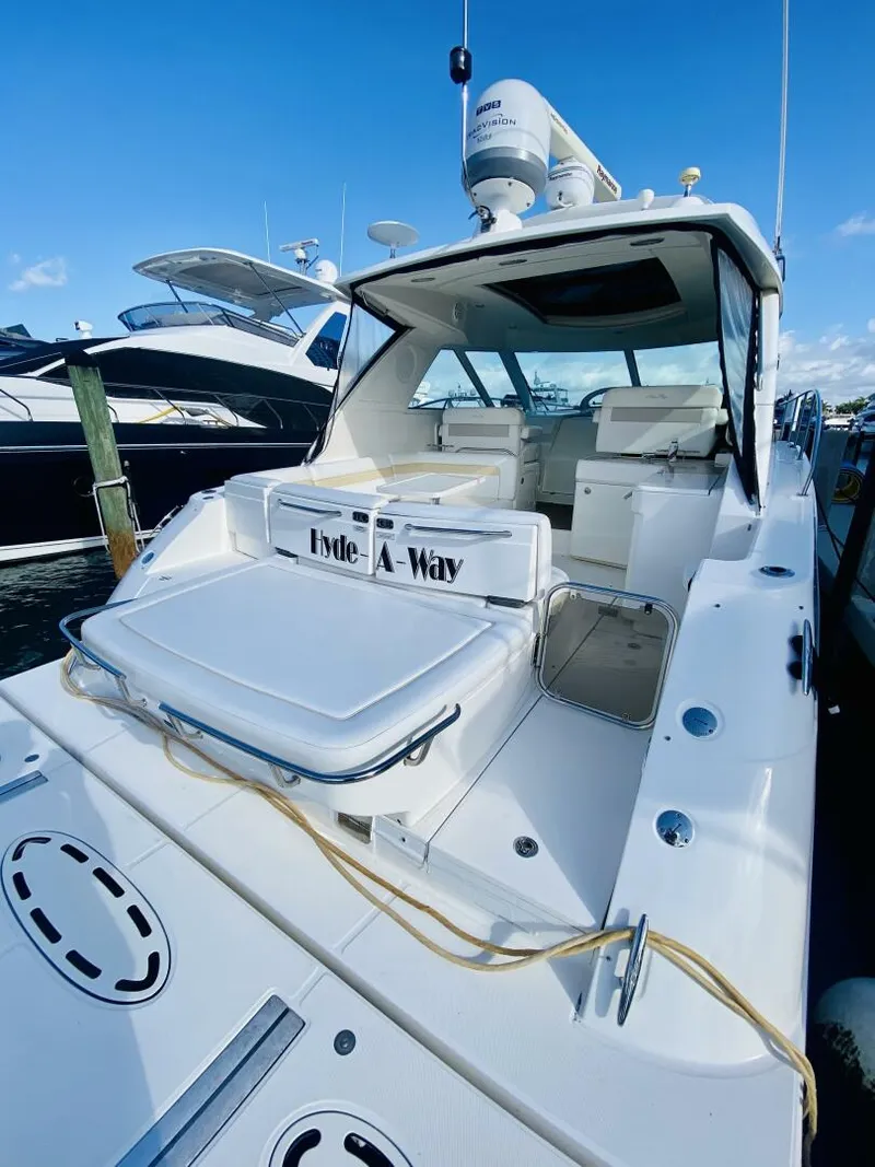 Slide: The Image of Sea Ray 450 Sundancer 2010 - 6