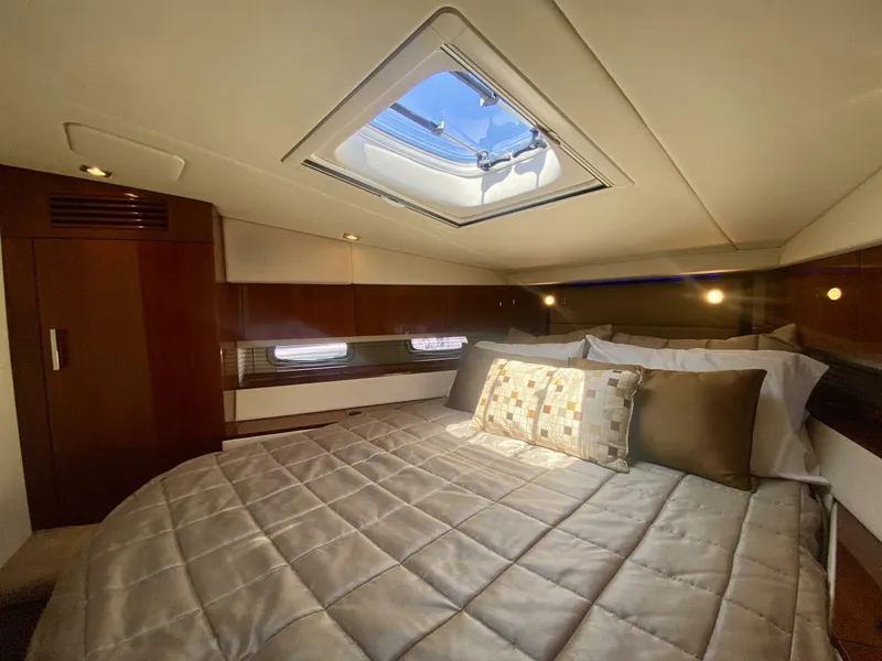 Slide: The Image of Sea Ray 450 Sundancer 2010 - 60