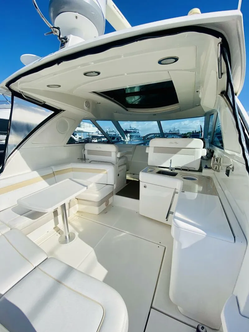 Slide: The Image of Sea Ray 450 Sundancer 2010 - 8