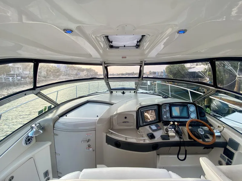 Slide: The Image of Sea Ray 420 Sundancer 2005 - 12