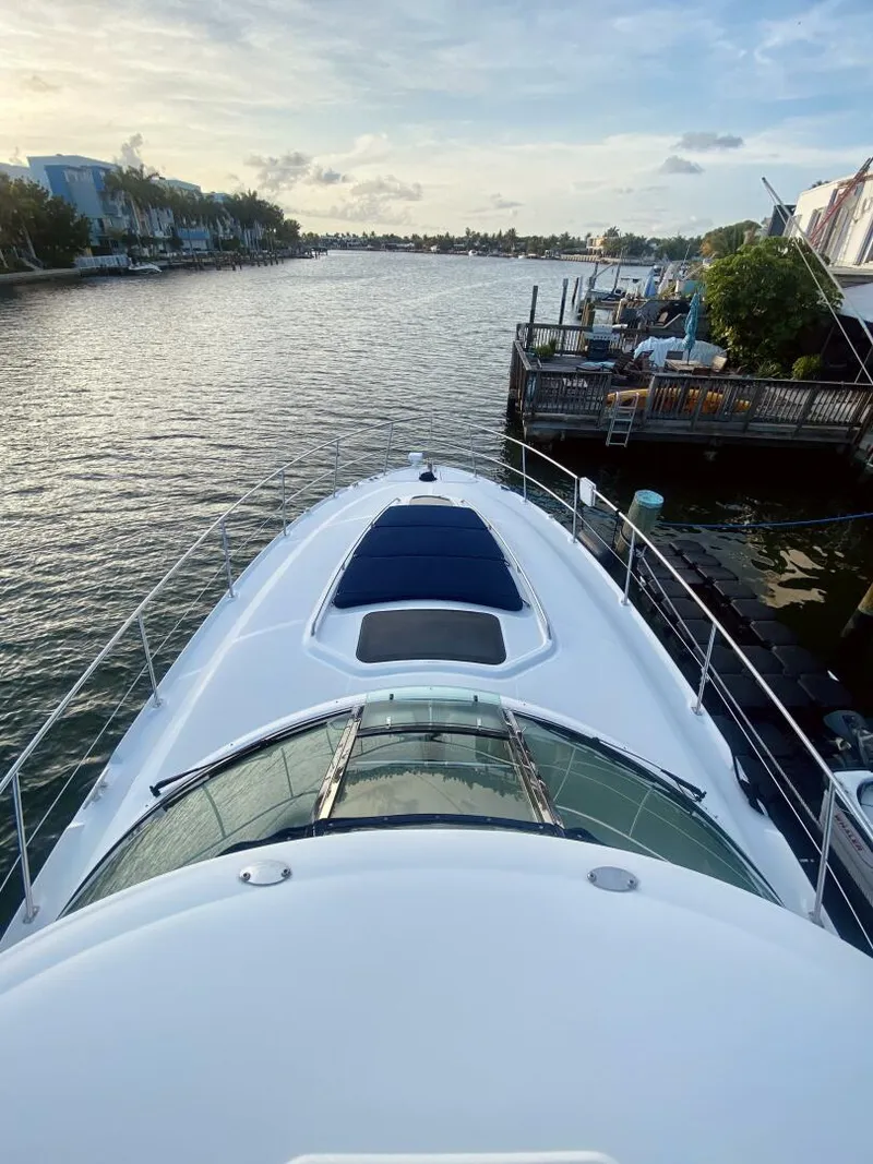Slide: The Image of Sea Ray 420 Sundancer 2005 - 29