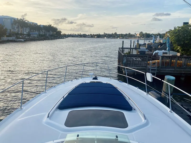 Slide: The Image of Sea Ray 420 Sundancer 2005 - 30