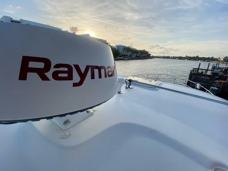 Slide: The Image of Sea Ray 420 Sundancer 2005 - 31