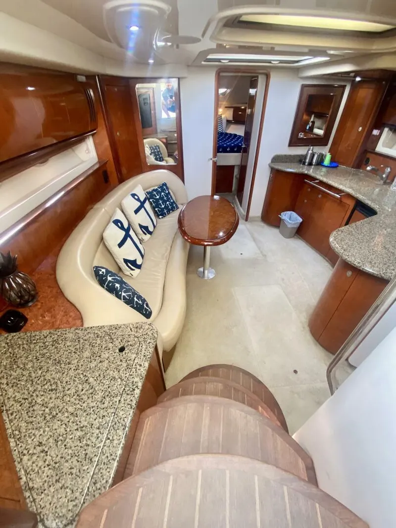 Slide: The Image of Sea Ray 420 Sundancer 2005 - 35