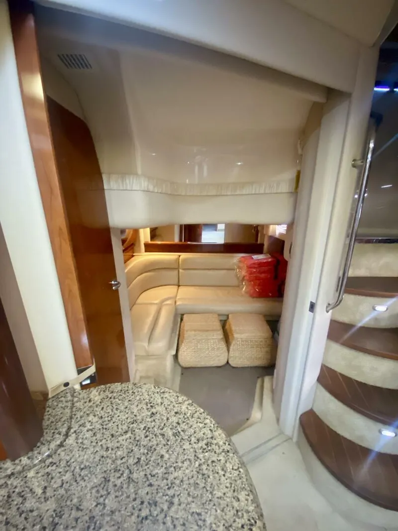 Slide: The Image of Sea Ray 420 Sundancer 2005 - 44