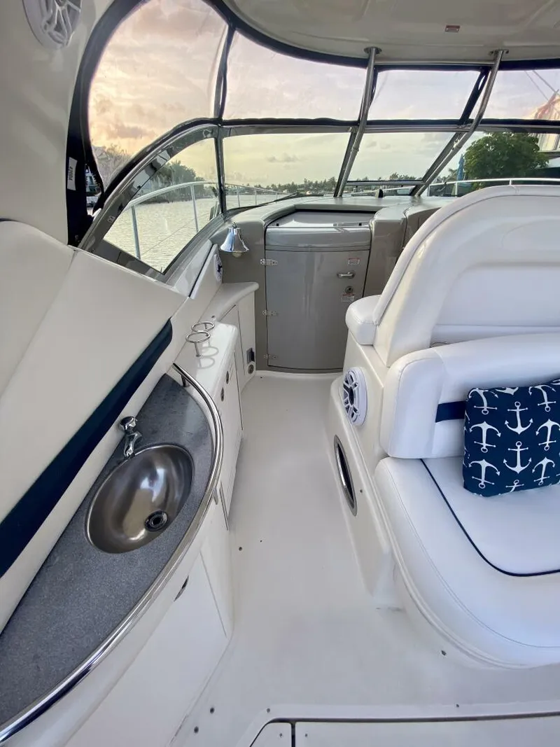 Slide: The Image of Sea Ray 420 Sundancer 2005 - 7