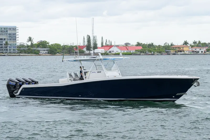 The Image of Invincible 42 Open 2019 - 0