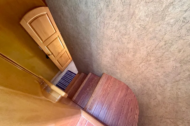 Slide: The Image of Navigator 6300 Classic Pilothouse 2000 - 26