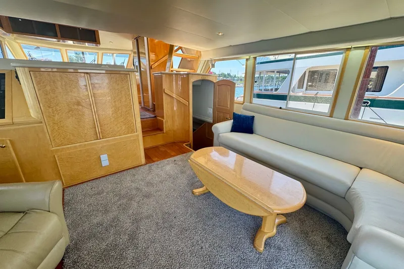 Slide: The Image of Navigator 6300 Classic Pilothouse 2000 - 8