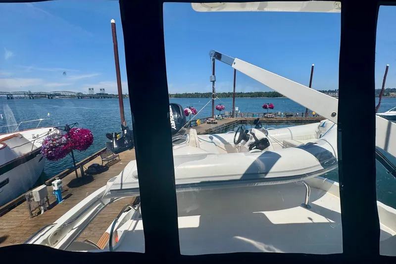 Slide: The Image of Navigator 6300 Classic Pilothouse 2000 - 55