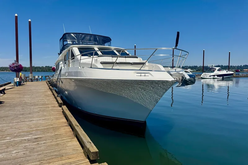 Slide: The Image of Navigator 6300 Classic Pilothouse 2000 - 47