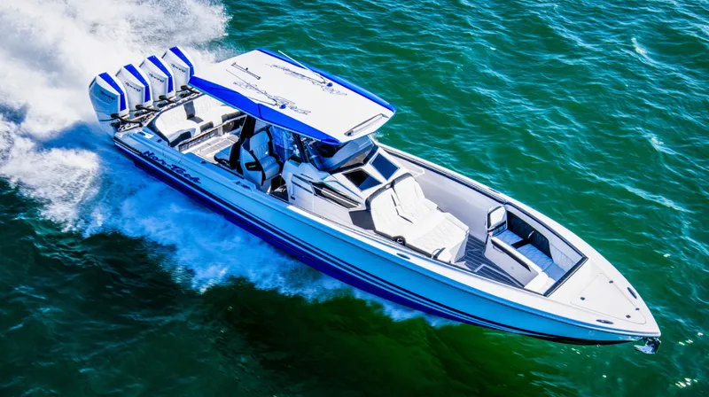 Slide: The Image of Nor-Tech 400 Super Sport CC 2026 - 7