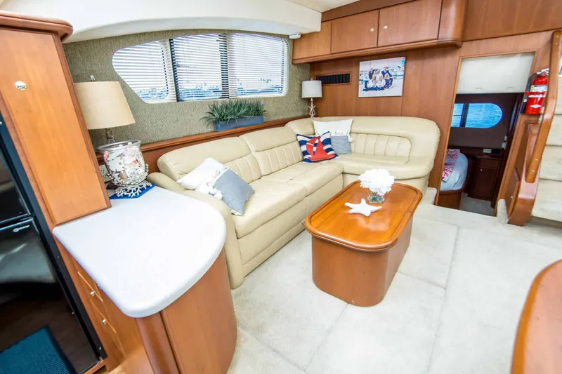 Slide: The Image of Silverton 39 Motor Yacht 2004 - 23